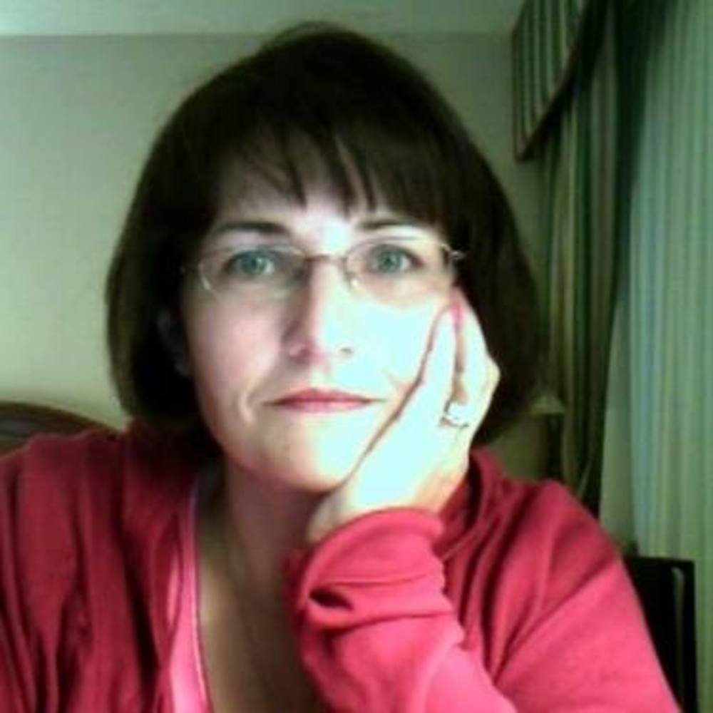 Meet your Posher, Stacy